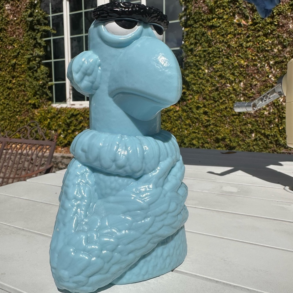 Sam Eagle of the Muppets Sipper - Picture 2 of 7